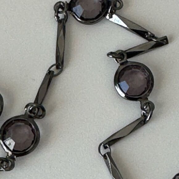 Elegant Purple Gemstone Necklace - Picture 3 of 5